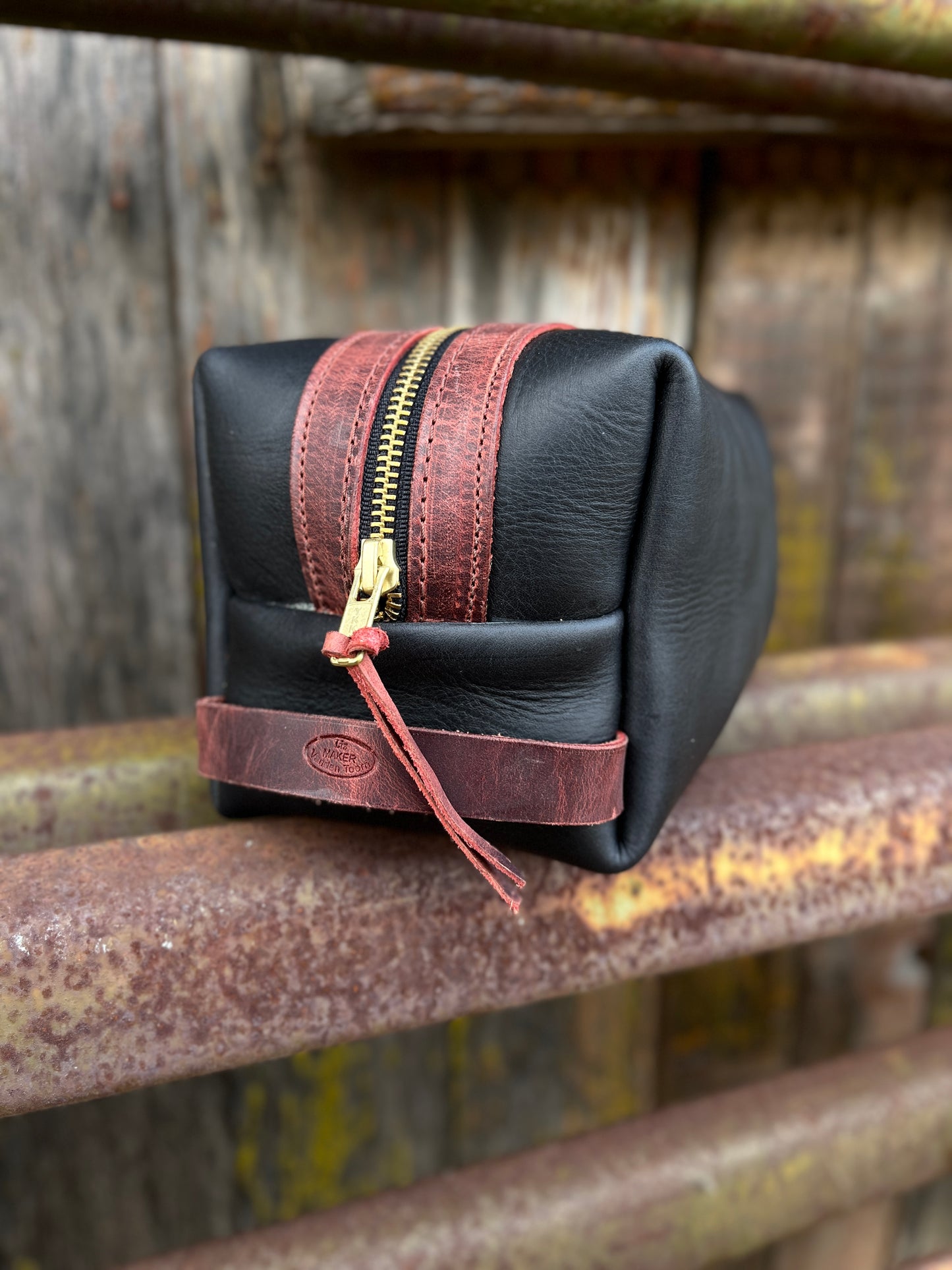 Black Dopp Bag