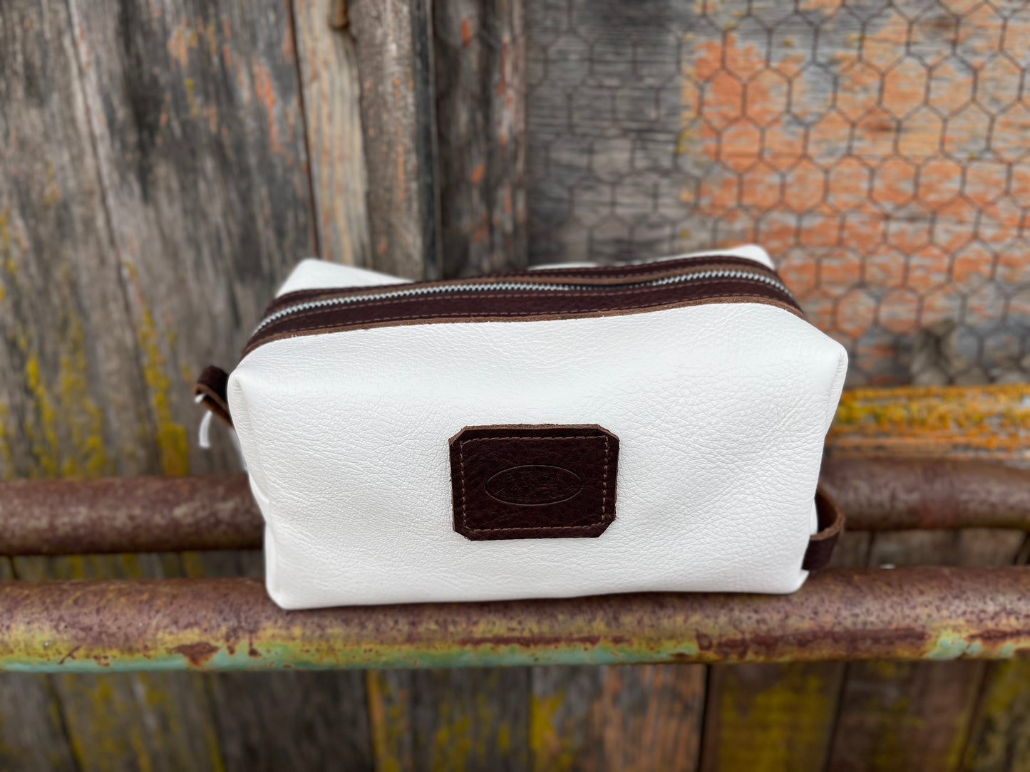 White Dopp Bag